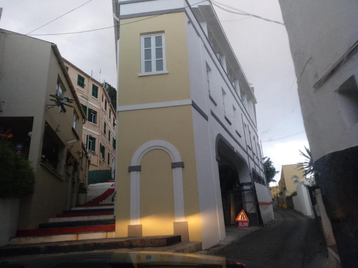 Old Town Brand New Studio Apartment Gibraltar Exterior photo